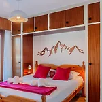Aiglon J2 By Interhome